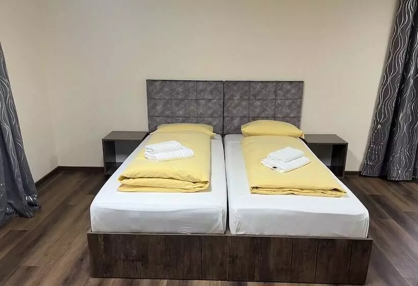 M&m Hotel   Seevetal