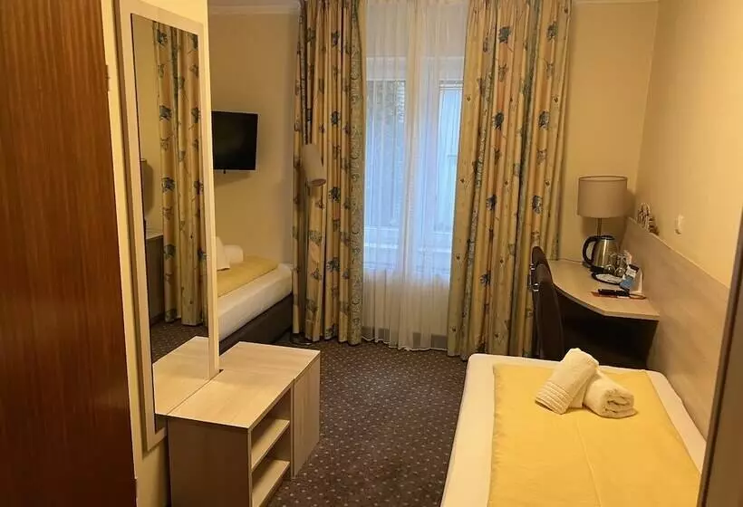 M&m Hotel   Seevetal