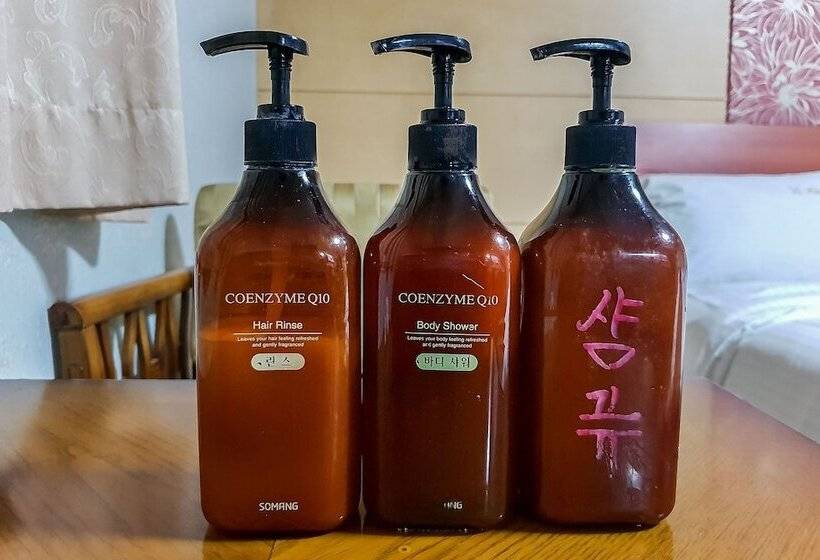 فندق على الطريق Boseong White House