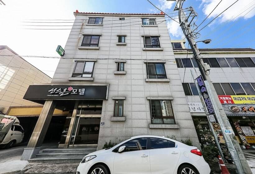 モーテル Buyeo Sense On