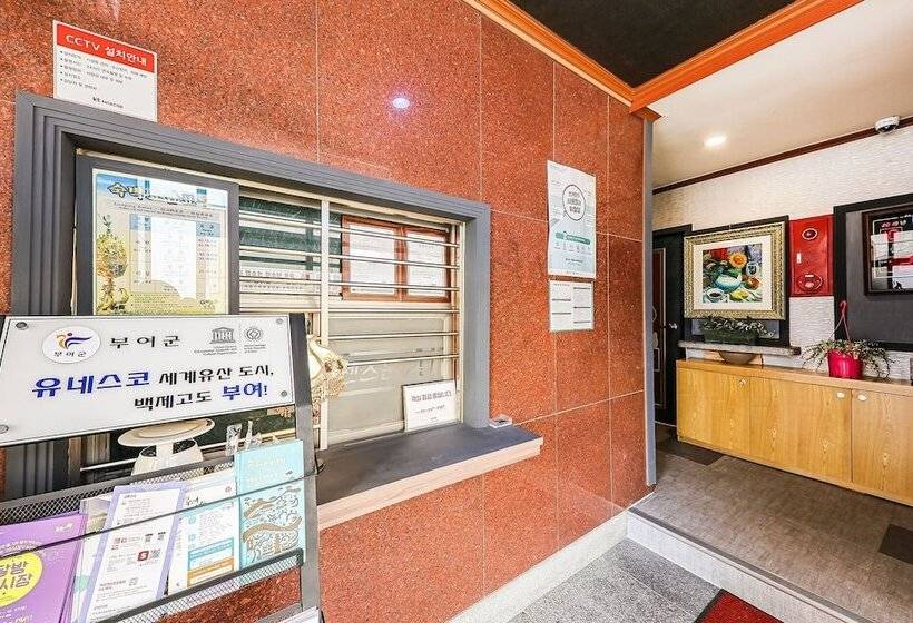 モーテル Buyeo Sense On