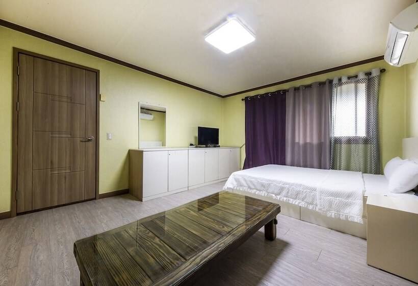 モーテル Buyeo Sense On