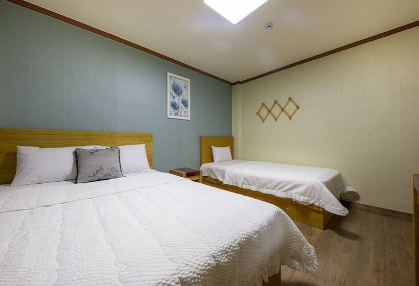 モーテル Buyeo Sense On