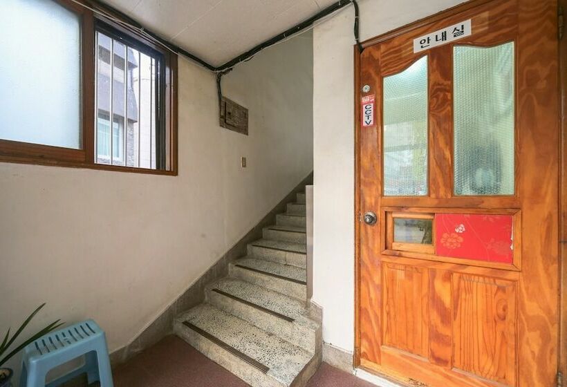 汽车旅馆 Geochang Saehanjang