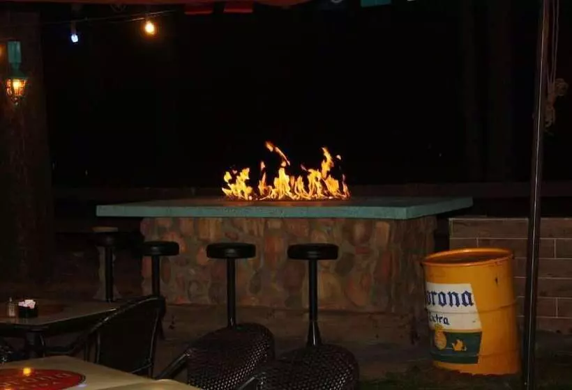 Motelli Lumbermen S Village