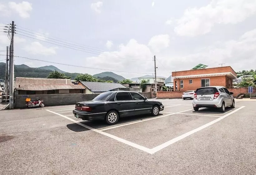モーテル Muju Girin