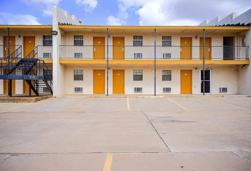 Motel Oyo  Duncan, Ok  Hwy 81 Near Chisholm Casino
