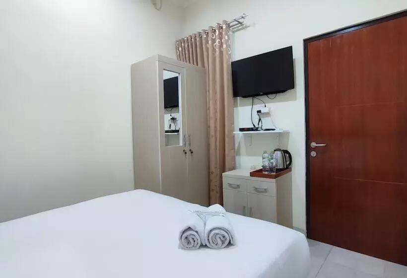 Majatalo Atmosfer Guest House Sentul By Ruang Nyaman