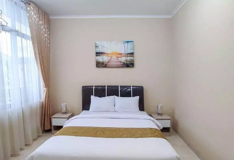 Majatalo Atmosfer Guest House Sentul By Ruang Nyaman