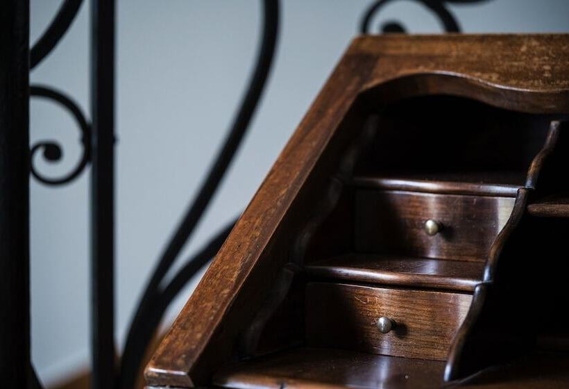 פנסיון Clos Cathala