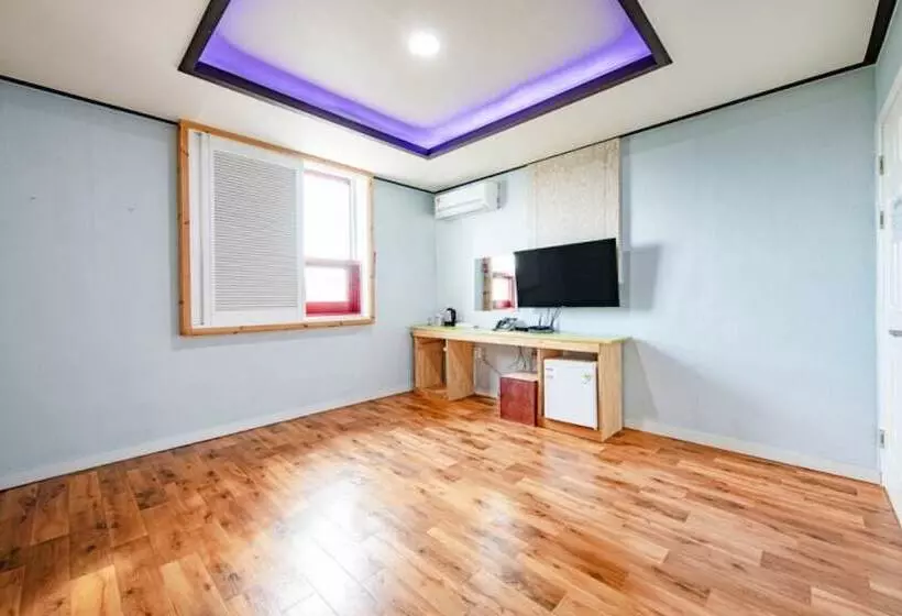 Gangneung Iris Stay Pension