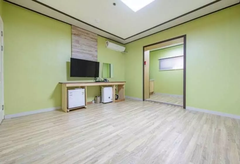 Gangneung Iris Stay Pension
