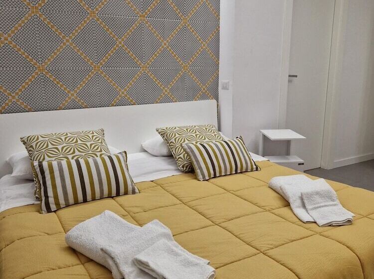 פנסיון Gemmis In Pompeii