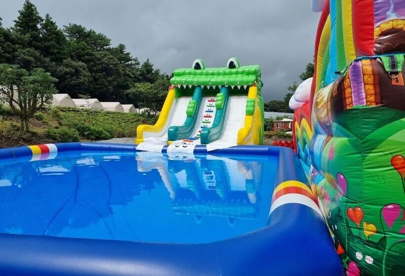 펜션 Seogwipo Campa Jeju