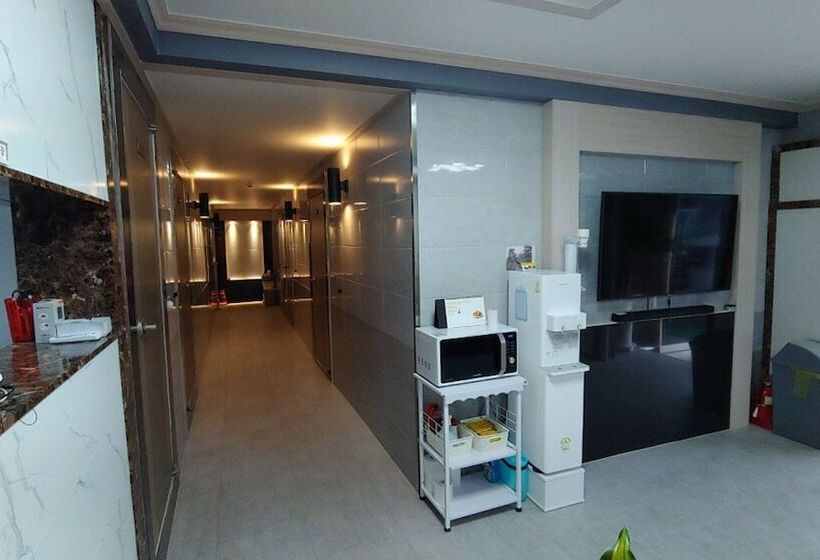 פנסיון Songnisan Amor Guest House