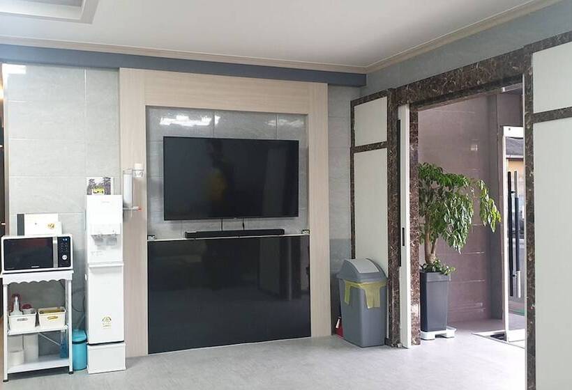 פנסיון Songnisan Amor Guest House