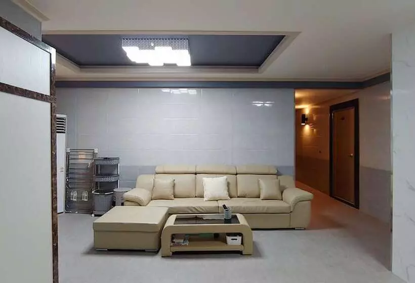 Majatalo Songnisan Amor Guest House