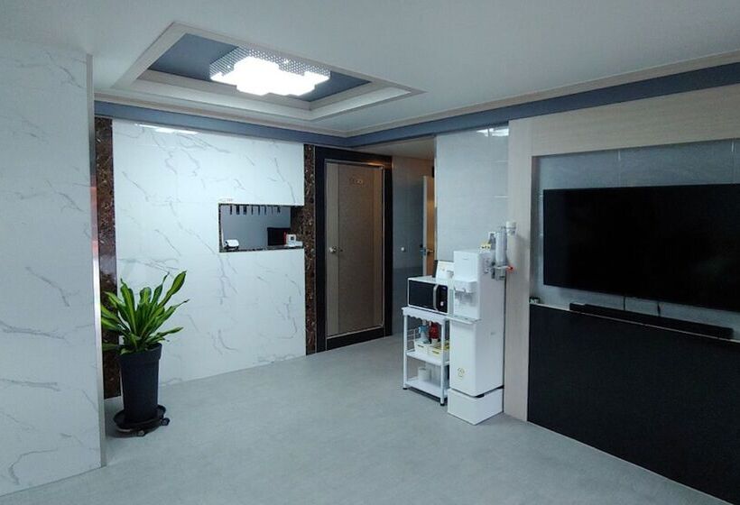 פנסיון Songnisan Amor Guest House