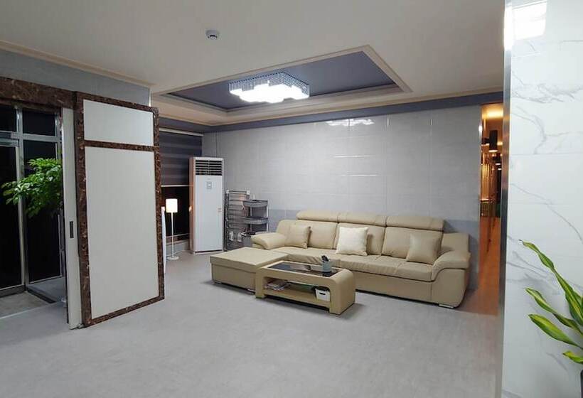 פנסיון Songnisan Amor Guest House