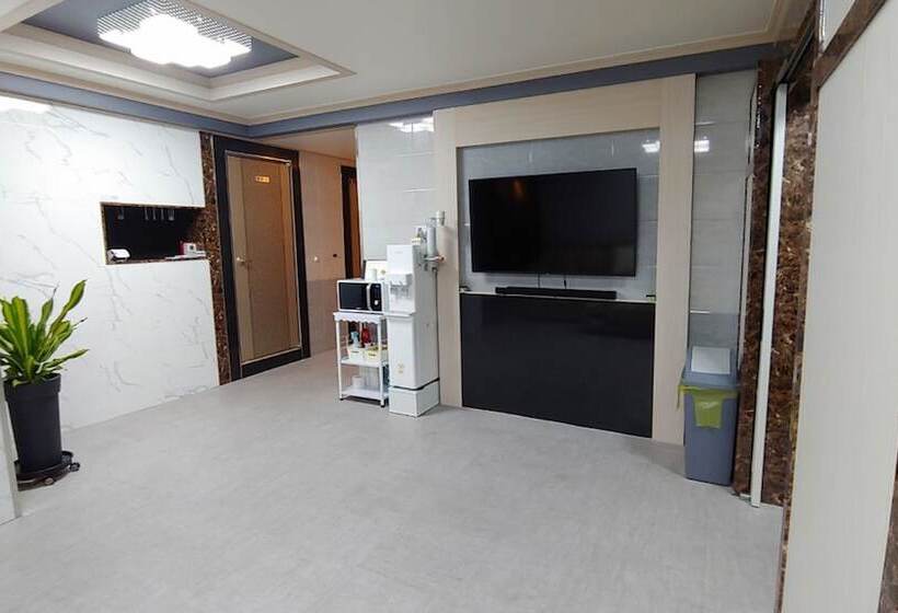 פנסיון Songnisan Amor Guest House