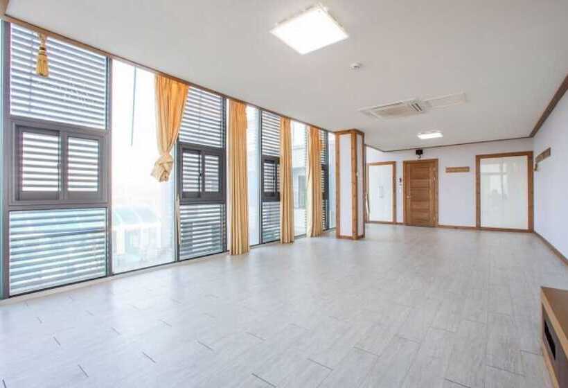 膳宿费 Taean Jajaknamu Resort