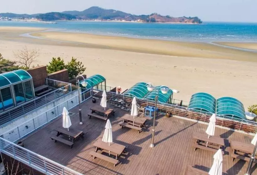 Majatalo Taean Jajaknamu Resort