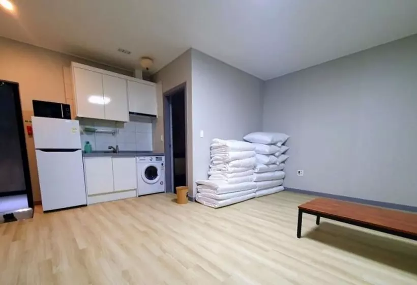 ペンション Yanggu Lacky Hostel