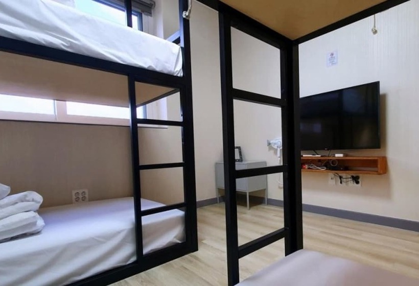 Pensiune Yanggu Lacky Hostel