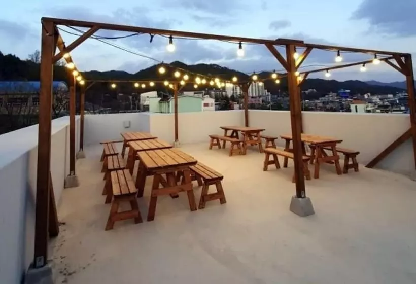 ペンション Yanggu Lacky Hostel