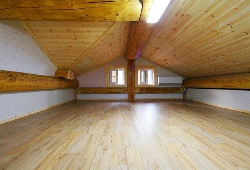 Boryeong Dalbitjeongwon Pension