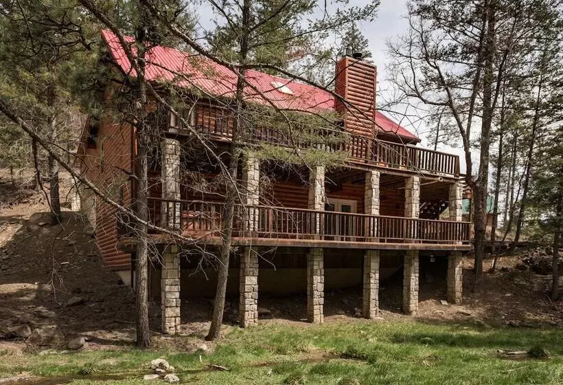 Cedar Creek Retreat