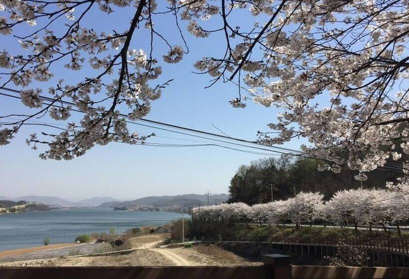 Chungju Wolsang 339 Pension