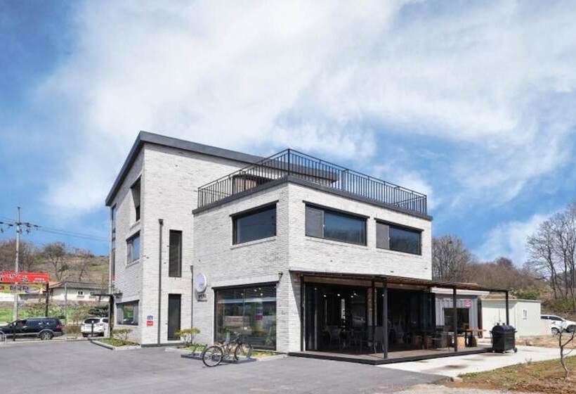 Chungju Wolsang 339 Pension