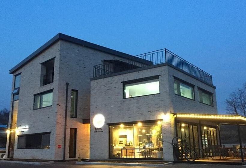 Chungju Wolsang 339 Pension