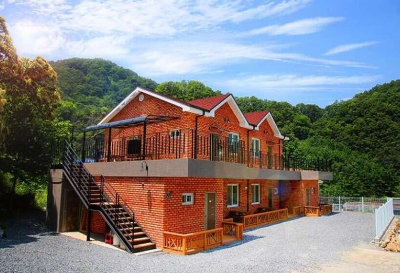 Danyang Birobong Pension