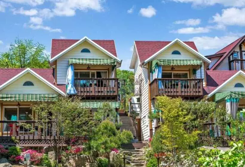 Gapyeong Blueberry Hill Pension