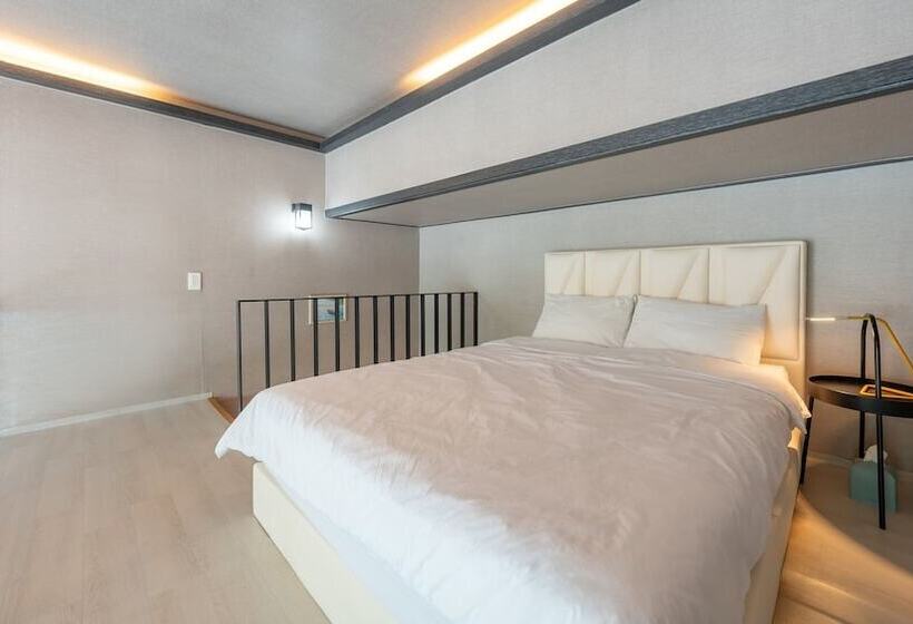 Gapyeong Chagall Spa Pension