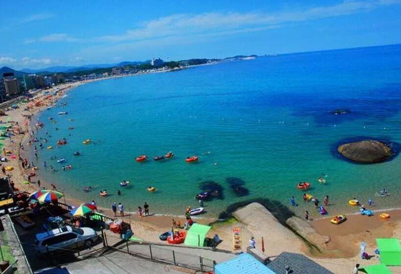 Goseong Paradise Cove Pension