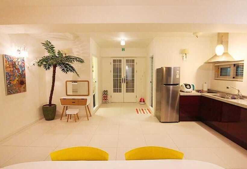 Goseong Paradise Cove Pension