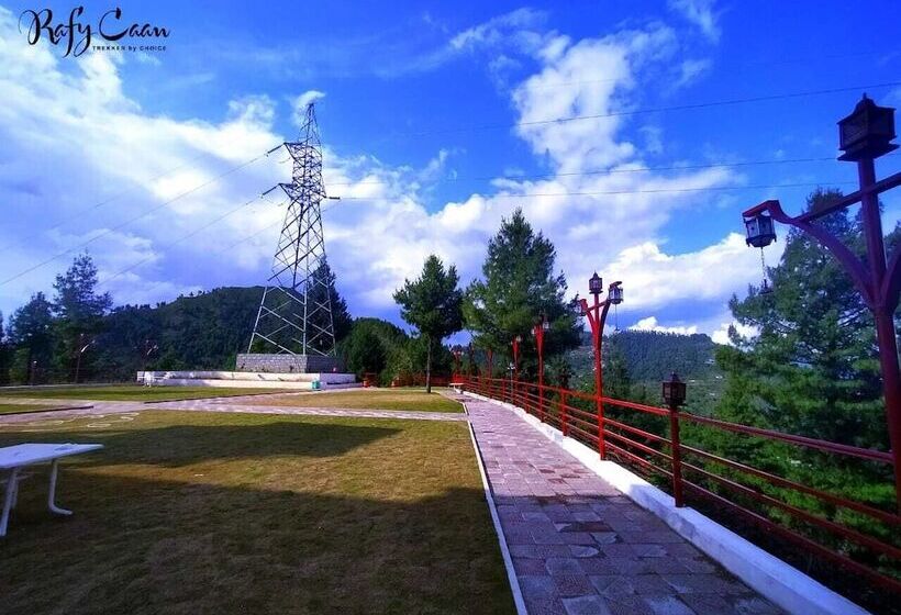 Green Hilton Hotel Shangla