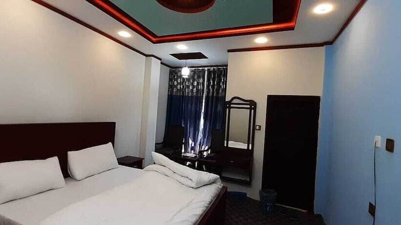 Green Hilton Hotel Shangla