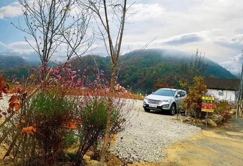 Hongcheon Dalbit Sonata Pension