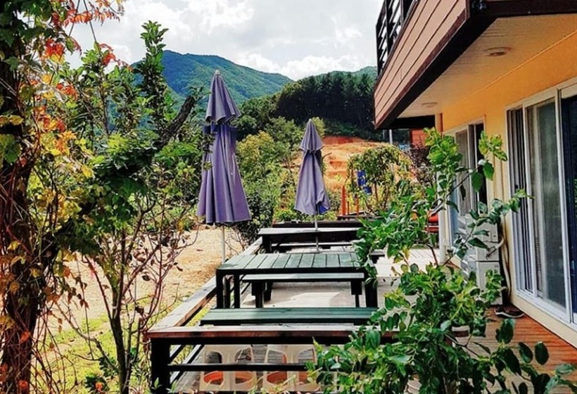Hongcheon Dalbit Sonata Pension