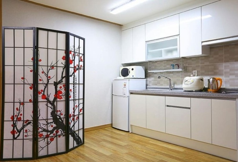 Hongcheon Dalbit Sonata Pension