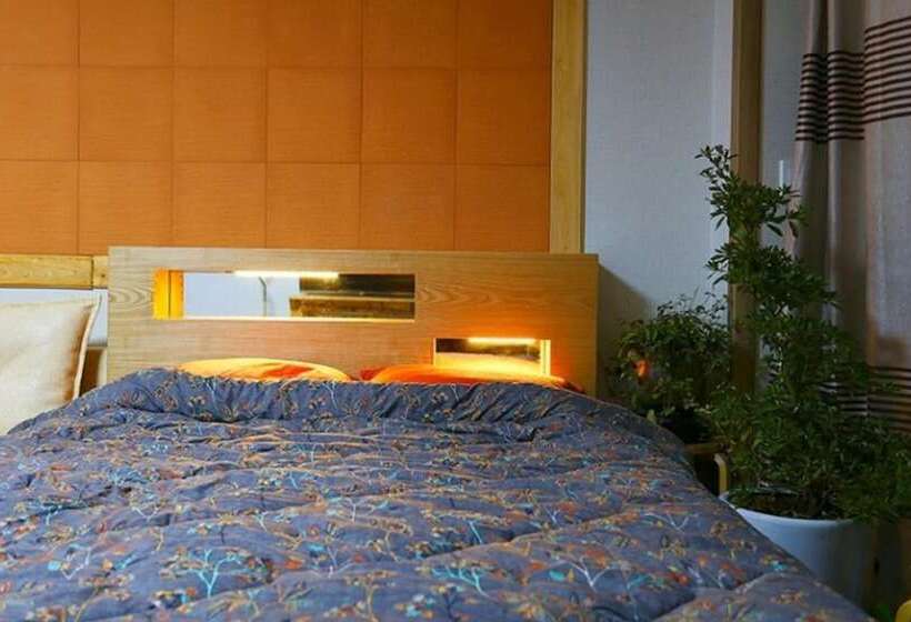 Hongcheon Dalbit Sonata Pension