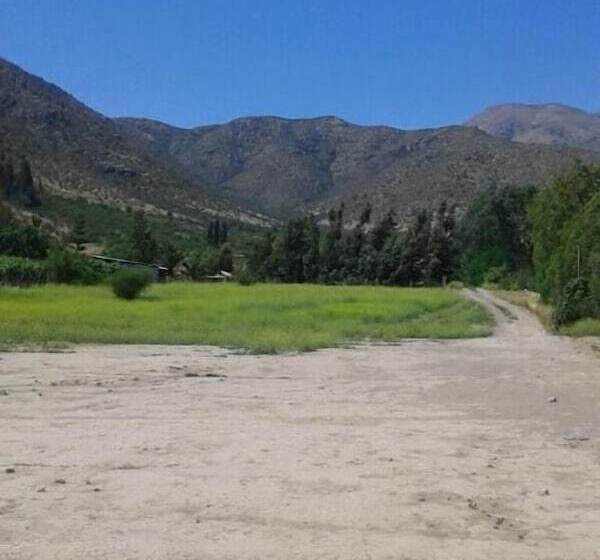 בית מלון כפרי Alto Cipres