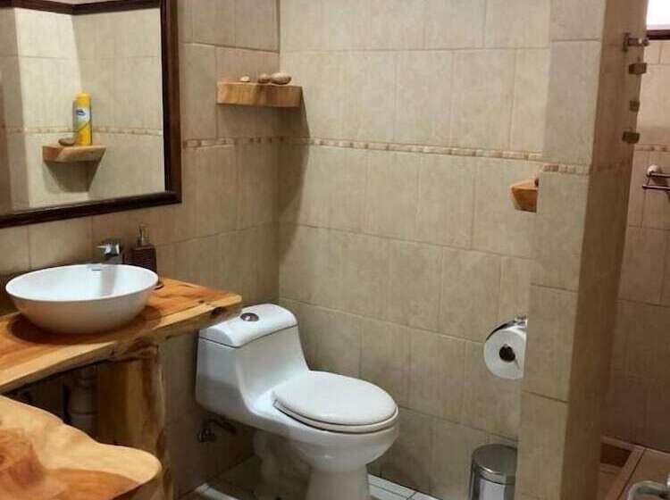 בית מלון כפרי Alto Cipres