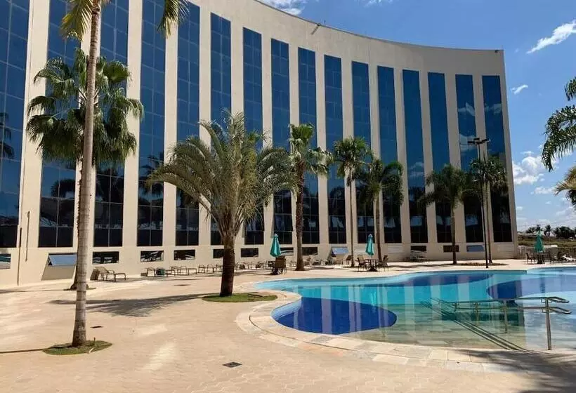 Hotelli Barretos Park