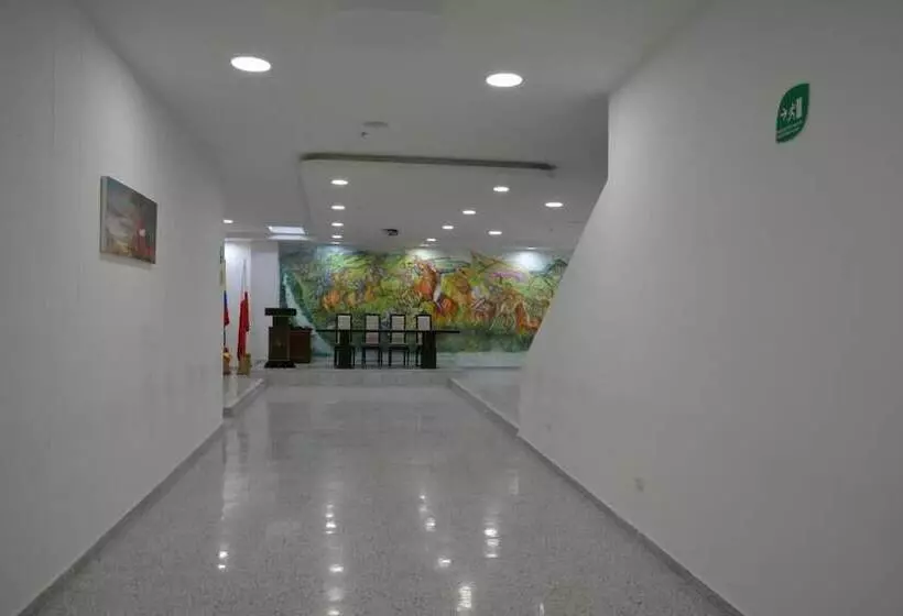 ホテル Bicentenario