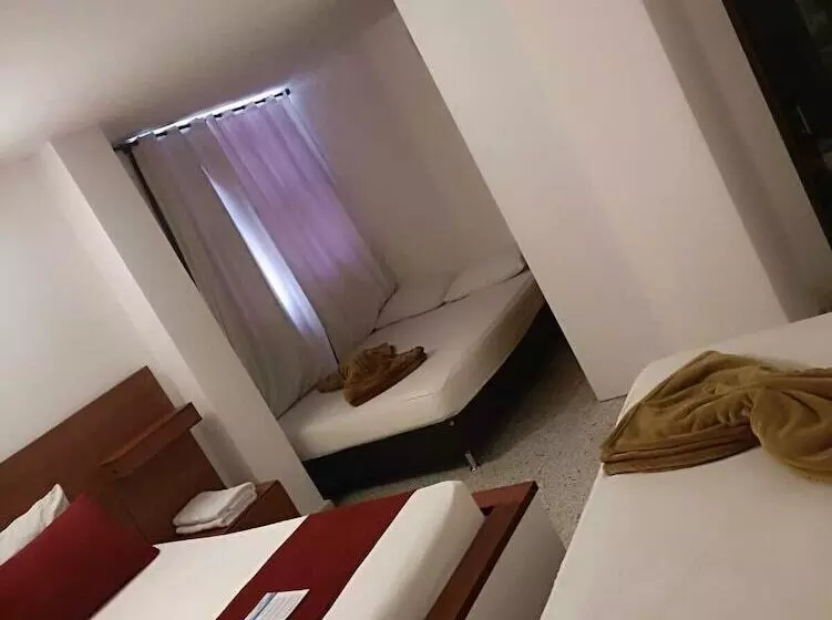 ホテル Bicentenario